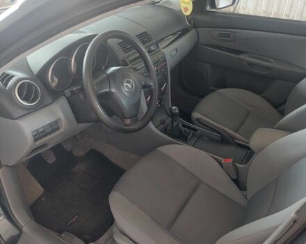 Сірий Мазда 3, об'ємом двигуна 0 л та пробігом 172 тис. км за 2950 $, фото 7 на Automoto.ua