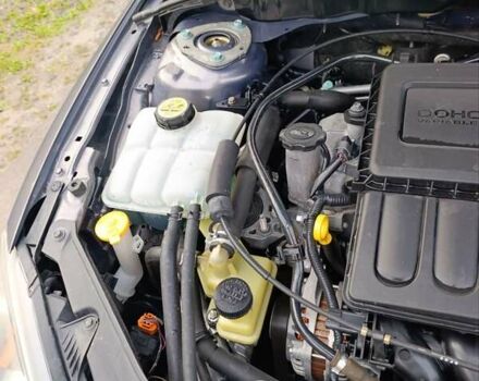 Сірий Мазда 3, об'ємом двигуна 1.6 л та пробігом 164 тис. км за 6500 $, фото 18 на Automoto.ua