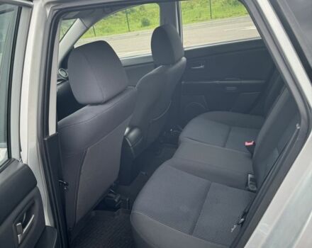 Мазда 3 2006 у Рівному на Automoto.ua Сірий Мазда 3, об'ємом двигуна 1.6 л та пробігом 206 тис. км за 5300 $, фото 4 на Automoto.ua