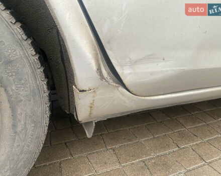 Серый Мазда 3, объемом двигателя 1.6 л и пробегом 196 тыс. км за 4500 $, фото 10 на Automoto.ua