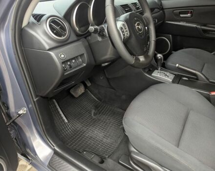 Серый Мазда 3, объемом двигателя 1.6 л и пробегом 217 тыс. км за 5499 $, фото 6 на Automoto.ua