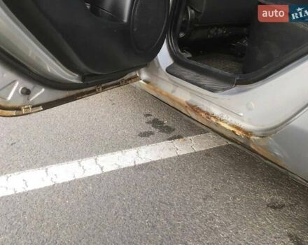 Сірий Мазда 3, об'ємом двигуна 1.6 л та пробігом 251 тис. км за 5300 $, фото 14 на Automoto.ua