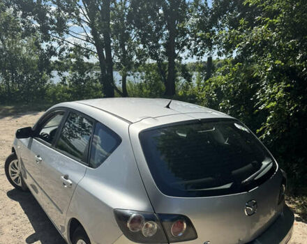 Сірий Мазда 3, об'ємом двигуна 1.6 л та пробігом 173 тис. км за 4400 $, фото 11 на Automoto.ua