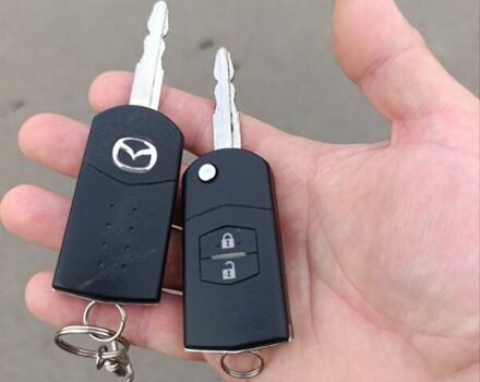 Сірий Мазда 3, об'ємом двигуна 1.6 л та пробігом 164 тис. км за 6500 $, фото 13 на Automoto.ua
