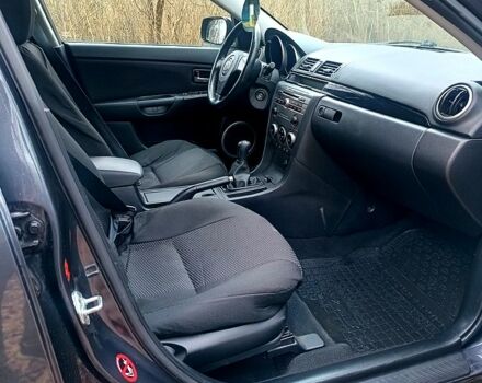 Серый Мазда 3, объемом двигателя 1.6 л и пробегом 228 тыс. км за 4550 $, фото 7 на Automoto.ua