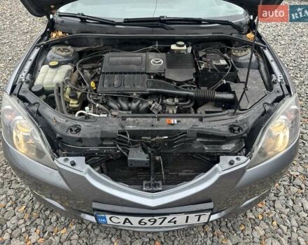Сірий Мазда 3, об'ємом двигуна 1.6 л та пробігом 216 тис. км за 4800 $, фото 13 на Automoto.ua