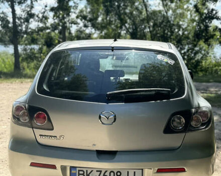 Сірий Мазда 3, об'ємом двигуна 1.6 л та пробігом 173 тис. км за 4400 $, фото 5 на Automoto.ua