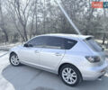 Серый Мазда 3, объемом двигателя 1.6 л и пробегом 256 тыс. км за 6500 $, фото 5 на Automoto.ua