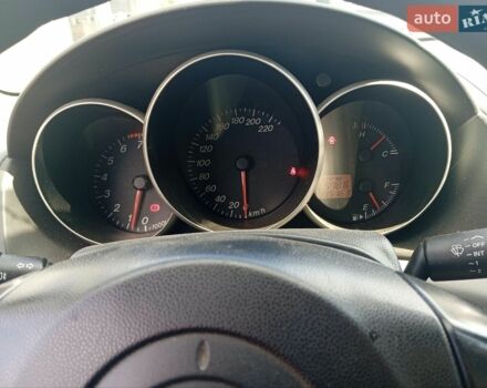 Сірий Мазда 3, об'ємом двигуна 1.6 л та пробігом 194 тис. км за 4700 $, фото 1 на Automoto.ua