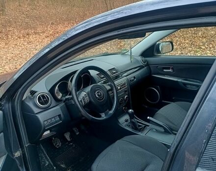 Серый Мазда 3, объемом двигателя 1.6 л и пробегом 228 тыс. км за 4550 $, фото 6 на Automoto.ua
