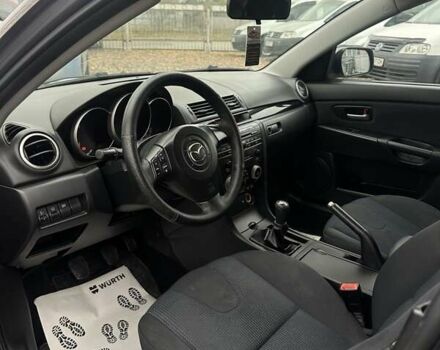 Сірий Мазда 3, об'ємом двигуна 1.6 л та пробігом 216 тис. км за 4800 $, фото 12 на Automoto.ua