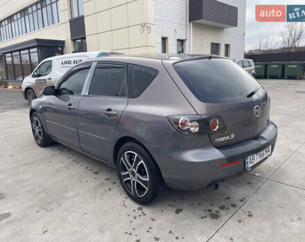 Серый Мазда 3, объемом двигателя 2 л и пробегом 299 тыс. км за 4300 $, фото 7 на Automoto.ua