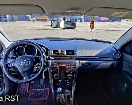 Серый Мазда 3, объемом двигателя 1.6 л и пробегом 282 тыс. км за 6000 $, фото 6 на Automoto.ua
