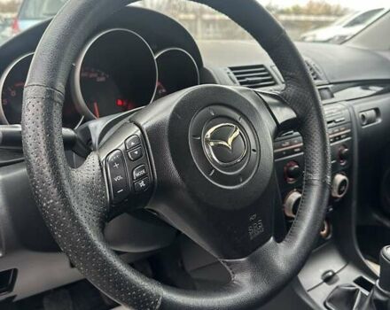 Сірий Мазда 3, об'ємом двигуна 1.6 л та пробігом 216 тис. км за 4800 $, фото 4 на Automoto.ua