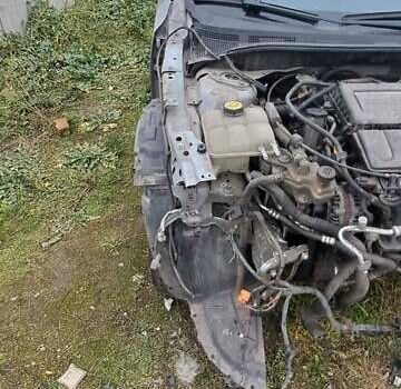 Серый Мазда 3, объемом двигателя 1.6 л и пробегом 370 тыс. км за 2200 $, фото 17 на Automoto.ua