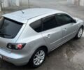 Серый Мазда 3, объемом двигателя 1.6 л и пробегом 313 тыс. км за 5400 $, фото 2 на Automoto.ua