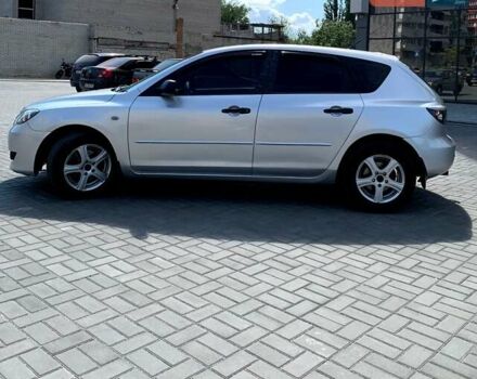 Сірий Мазда 3, об'ємом двигуна 1.6 л та пробігом 290 тис. км за 4000 $, фото 6 на Automoto.ua