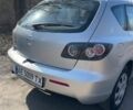 Серый Мазда 3, объемом двигателя 1.3 л и пробегом 213 тыс. км за 3999 $, фото 4 на Automoto.ua