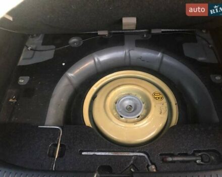 Серый Мазда 3, объемом двигателя 1.56 л и пробегом 179 тыс. км за 5450 $, фото 11 на Automoto.ua