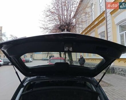 Серый Мазда 3, объемом двигателя 1.6 л и пробегом 242 тыс. км за 4500 $, фото 6 на Automoto.ua