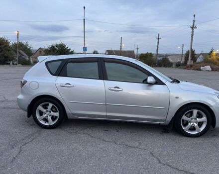 Серый Мазда 3, объемом двигателя 2 л и пробегом 170 тыс. км за 4800 $, фото 2 на Automoto.ua