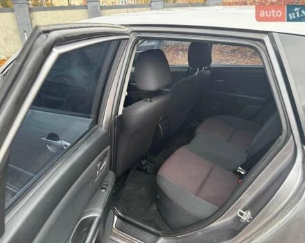 Мазда 3 2006 в Харькове на Automoto.ua Серый Мазда 3, объемом двигателя 1.6 л и пробегом 238 тыс. км за 2800 $, фото 11 на Automoto.ua