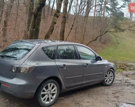 Серый Мазда 3, объемом двигателя 1.56 л и пробегом 400 тыс. км за 3300 $, фото 3 на Automoto.ua