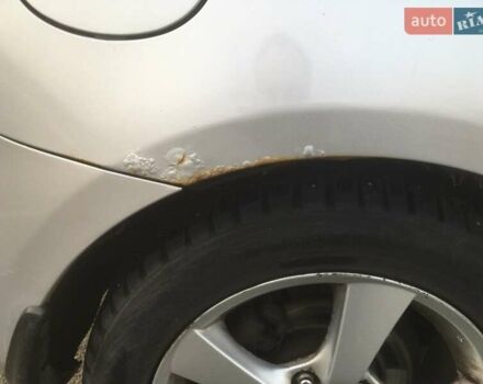 Сірий Мазда 3, об'ємом двигуна 1.6 л та пробігом 251 тис. км за 5300 $, фото 12 на Automoto.ua