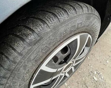 Серый Мазда 3, объемом двигателя 2 л и пробегом 302 тыс. км за 4200 $, фото 29 на Automoto.ua