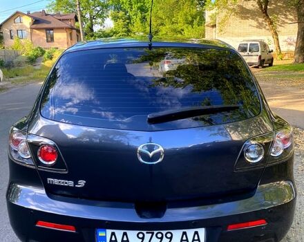 Серый Мазда 3, объемом двигателя 1.6 л и пробегом 196 тыс. км за 5700 $, фото 1 на Automoto.ua