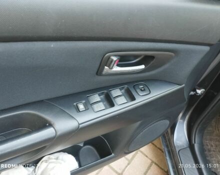Серый Мазда 3, объемом двигателя 1.6 л и пробегом 240 тыс. км за 3800 $, фото 4 на Automoto.ua