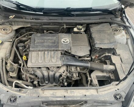 Серый Мазда 3, объемом двигателя 1.6 л и пробегом 196 тыс. км за 4500 $, фото 18 на Automoto.ua