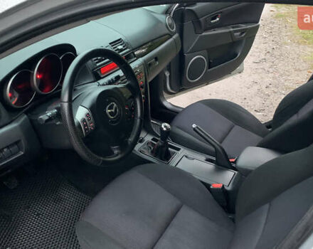Серый Мазда 3, объемом двигателя 1.6 л и пробегом 157 тыс. км за 4950 $, фото 11 на Automoto.ua