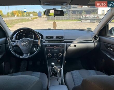 Серый Мазда 3, объемом двигателя 1.6 л и пробегом 265 тыс. км за 3750 $, фото 15 на Automoto.ua