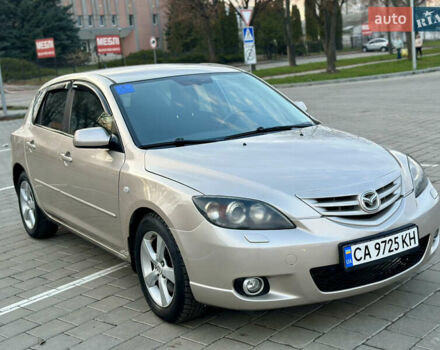 Серый Мазда 3, объемом двигателя 2 л и пробегом 220 тыс. км за 4300 $, фото 1 на Automoto.ua