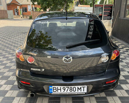Серый Мазда 3, объемом двигателя 1.6 л и пробегом 305 тыс. км за 5300 $, фото 4 на Automoto.ua