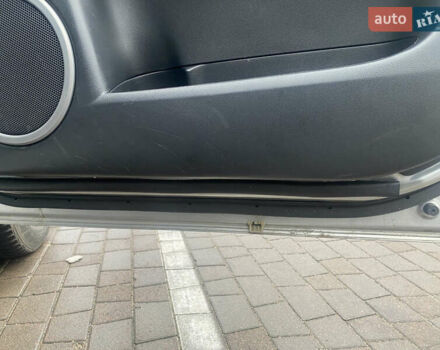 Серый Мазда 3, объемом двигателя 1.6 л и пробегом 196 тыс. км за 4500 $, фото 12 на Automoto.ua