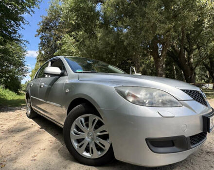 Сірий Мазда 3, об'ємом двигуна 1.6 л та пробігом 173 тис. км за 4400 $, фото 3 на Automoto.ua