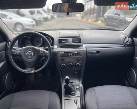 Серый Мазда 3, объемом двигателя 2 л и пробегом 299 тыс. км за 4300 $, фото 14 на Automoto.ua