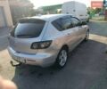 Серый Мазда 3, объемом двигателя 1.6 л и пробегом 999 тыс. км за 5450 $, фото 1 на Automoto.ua