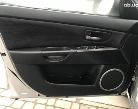 Серый Мазда 3, объемом двигателя 1.6 л и пробегом 220 тыс. км за 5090 $, фото 7 на Automoto.ua