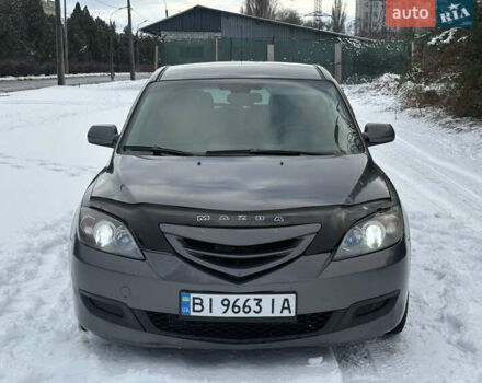 Серый Мазда 3, объемом двигателя 1.6 л и пробегом 200 тыс. км за 5999 $, фото 4 на Automoto.ua