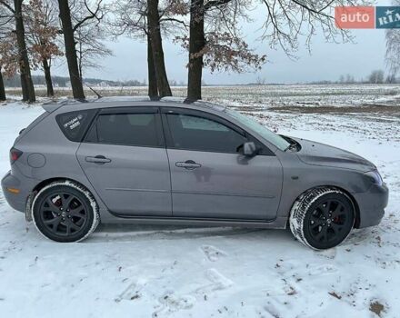 Серый Мазда 3, объемом двигателя 1.6 л и пробегом 320 тыс. км за 7999 $, фото 3 на Automoto.ua