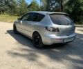 Сірий Мазда 3, об'ємом двигуна 1.6 л та пробігом 226 тис. км за 2808 $, фото 2 на Automoto.ua