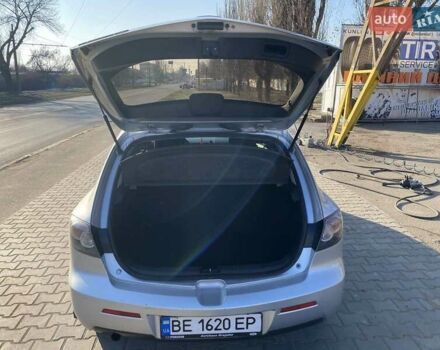 Серый Мазда 3, объемом двигателя 2 л и пробегом 301 тыс. км за 5400 $, фото 18 на Automoto.ua