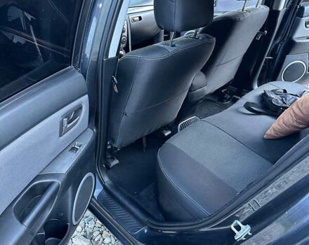 Серый Мазда 3, объемом двигателя 1.6 л и пробегом 248 тыс. км за 4600 $, фото 13 на Automoto.ua