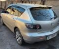 Серый Мазда 3, объемом двигателя 1.6 л и пробегом 185 тыс. км за 5999 $, фото 1 на Automoto.ua