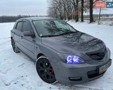 Серый Мазда 3, объемом двигателя 1.6 л и пробегом 320 тыс. км за 7999 $, фото 2 на Automoto.ua