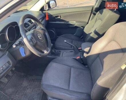 Серый Мазда 3, объемом двигателя 2 л и пробегом 301 тыс. км за 5400 $, фото 8 на Automoto.ua