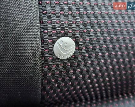 Сірий Мазда 3, об'ємом двигуна 1.6 л та пробігом 289 тис. км за 5300 $, фото 97 на Automoto.ua